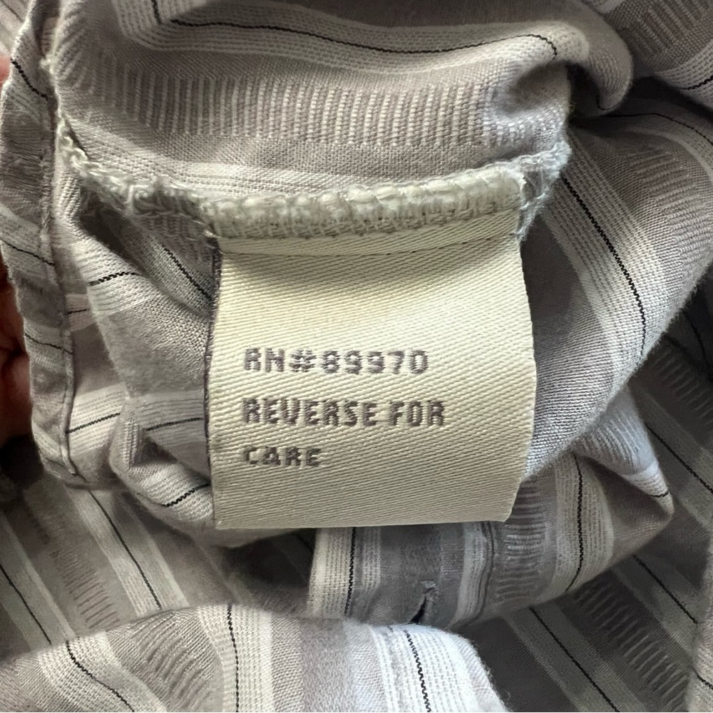 Eighty Eight Y2K Men's Gray Striped Button Down Shirt with Crest design size L - Picture 8 of 11